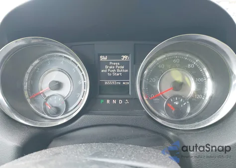 2013 Chrysler Town & Country Touring-L z USA, uszkodzony, nr VIN 2C4RC1CG1DR777974